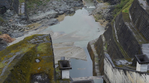 El embalse Mazar experimentó un aumento de 20 centímetros en su nivel de agua tras las lluvias registradas la noche del sábado 21 de septiembre, pero actualmente no tiene capacidad para generar electricidad debido a su bajo caudal.