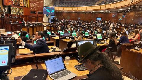 El Pleno de la Asamblea se reúne este 24 de septiembre de 2024 para abordar la situación de la vicepresidenta, Verónica Abad.