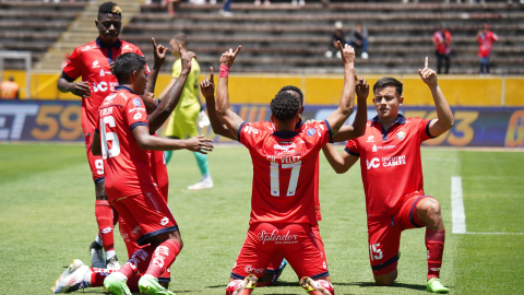 Jugadores de El Nacional, durante un partido por la LigaPro, el 15 de septiembre de 2024.