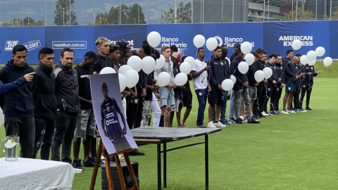 Independiente del Valle rinde un homenaje a Roberto Cabezas, en su complejo deportivo, el martes 8 de octubre de 2024.