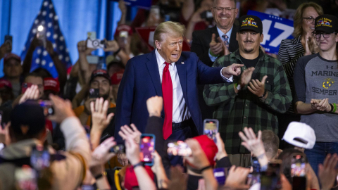 El expresidente y actual candidato republicano a la presidencia de Estados Unidos, Donald Trump en un evento de campaña en Lancaster, Pensilvania, el 20 de octubre de 2024.