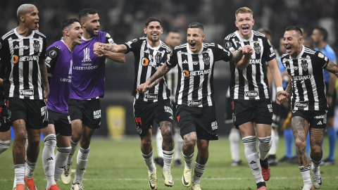 Jugadores de Atlético Mineiro, durante un partido de Copa Libertadores, el 25 de septiembre de 2024.