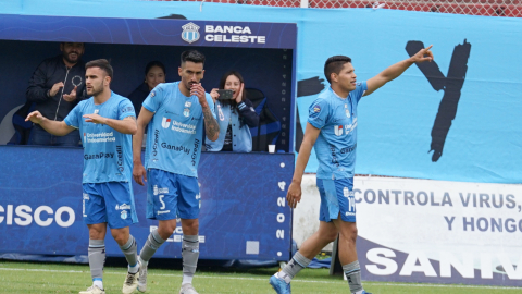 Jugadores de Macará, durante un partido de LigaPro, el 22 de septiembre de 2024.