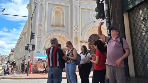 feriado cuenca