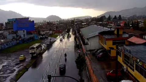 Quito soporta fuertes lluvias con tormentas la tarde de este miércoles 30 de octubre