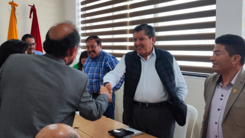 Mesías Tatamuez (centro), dirigente del FUT