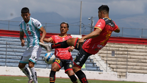 Cumbayá ante Deportivo Cuenca, en el partido jugado este sábado 2 de noviembre de 2024.