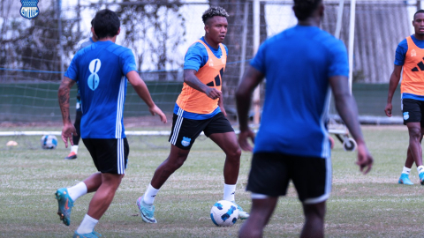 Los jugadores de Emelec, en un entrenamiento el pasado 1 de noviembre de 2024.