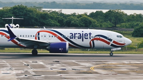 Imagen referencial de un avión de Arajet.