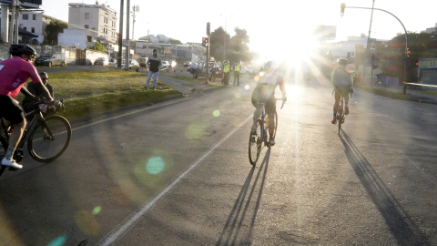 Imagen de una competencia de ciclismo en Quito, en 2022.