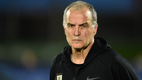 Marcelo Bielsa, durante un partido de Uruguay por Eliminatorias, el 15 de octubre de 2024.