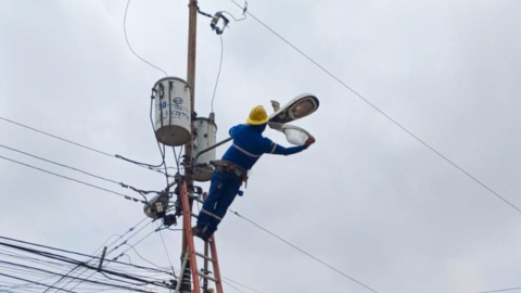 Así puede consultar los horarios de cortes de luz en Ecuador para el 26 de noviembre de 2024