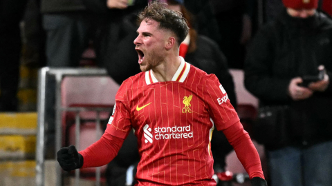 Alexis Mac Allister, del Liverpool, celebra luego de convertirle un gol al Real Madrid en la Fecha 5 de la Champions League, el miércoles 27 de noviembre de 2024.