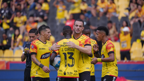 Jugadores de Barcelona SC, durante un partido de LigaPro, el 10 de noviembre de 2024.