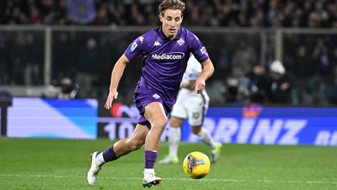 Edoardo Bove, jugador del Fiorentina, durante el partido ante el Inter de Milán del 1 de diciembre de 2024.