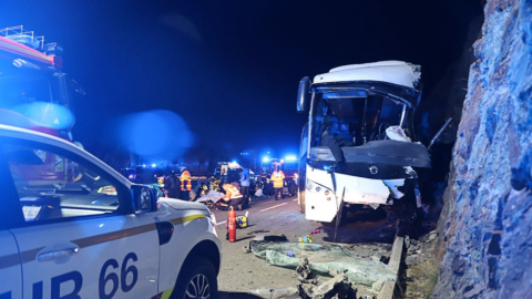 bus accidentado en pirineos francia