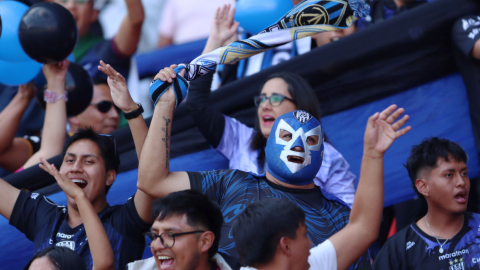 Hinchas de Independiente del Valle en el estadio Rodrigo Paz Delgado durante la final de Copa Ecuador ante El Nacional, el miércoles 27 de noviembre de 2024.