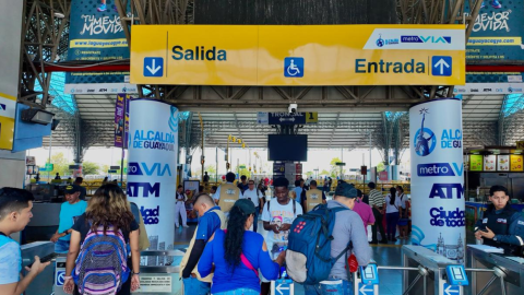 Estación de la Metrovía en Guayaquil