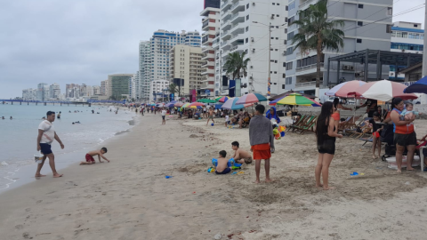 Personas en la playa