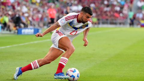 Alexander González, durante un partido con la selección venezolana de fútbol en la Copa América de Estados Unidos, el 30 de junio de 2024.