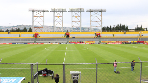 El estadio Gonzalo Pozo Ripalda, propiedad de Sociedad Deportiva Aucas.