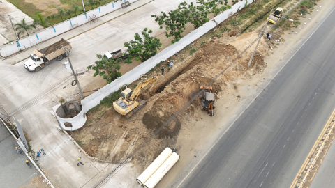 Instalación de colector de aguas lluvias - Av. Miguel Yúnez Zagia.