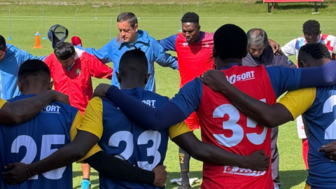 Los jugadores de El Nacional durante el entrenamiento del 7 de enero de 2025, en el complejo de Tumbaco.