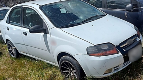 Imagen referencial de un carro en uno de los patios de retención de la Policía Nacional.