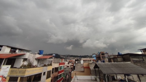 Entre el 16 y el 20 de enero de 2025 se mantendrán las lluvias de intensidad en 18 cantones de Ecuador, según el Inamhi.