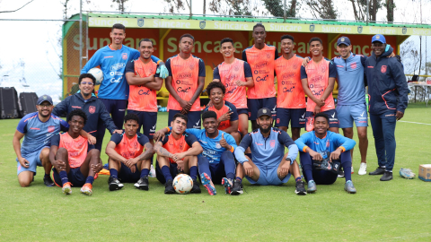 Los jugadores de la Selección Sub 20 de Ecuador, durante un entrenamiento en Quito, el 9 de enero de 2025.