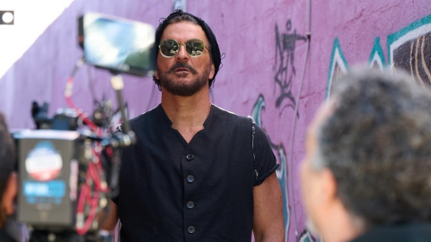 El cantautor Ricardo Arjona, en la grabación de un promocional de 'Seco', su nuevo álbum, el 12 de enero de 2025.