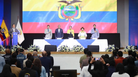 Autoridades del CNE en la inauguración del simulacro de elecciones, el 19 de enero de 2025.