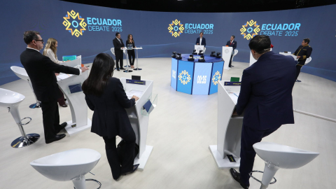 El 19 de enero de 2025 se desarrolló el debate presidencial de primera vuelta organizado por el CNE.