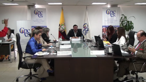 Consejeros del Consejo de Participación Ciudadana y Control Social (CPCCS), reunidos en la sesión del 22 de enero de 2025 en la que se trató sobre la designación del Superintendente de Bancos.