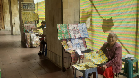 Comerciantes en Plaza San Francisco, centro de Guayaquil