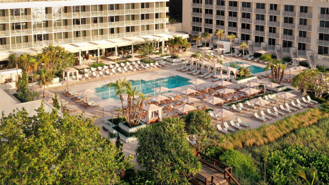Vista de uno de los espacios del Four Seaosns Resort Palm Beach, en Florida, Estados Unidos.