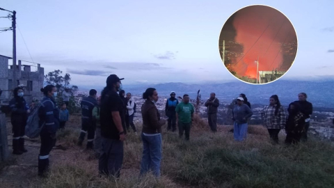 Composición fotográfica de la intervención en el Comité del Pueblo y el incendio forestal en La Bota, este 14 de septiembre de 2026.