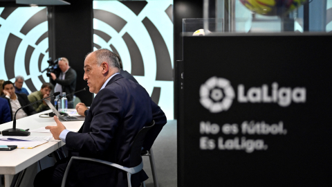 El presidente de la liga española de fútbol, Javier Tebas, durante una rueda de prensa en Madrid, el 25 de mayo de 2023.