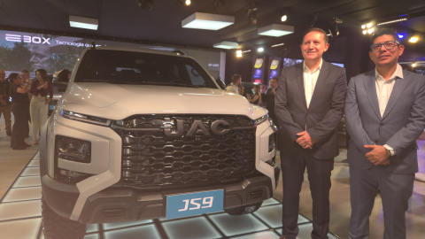 JAC JS9
