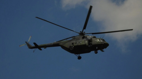 Imagen referencial del sobrevuelo de un helicóptero del Ejército de Colombia, en octubre de 2026.