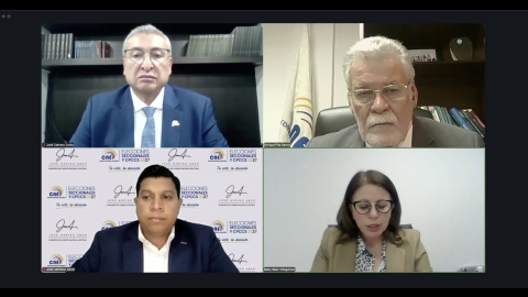 El CNE tomó la decisión de denunciar al candidato Marlon Pasquel el 26 de octubre de 2026 en sesión virtual.