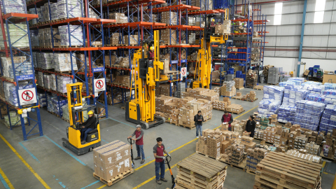 Planta de distribución de Femsa, a cargo de las marca Fybeca y SanaSana, en Amaguaña.