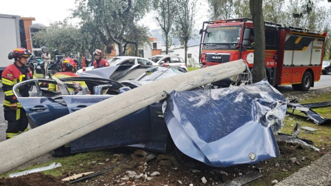 Accidente de tránsito en la avenida Mariscal Sucre, sector centro norte de Quito, 31 de octubre de 2026.