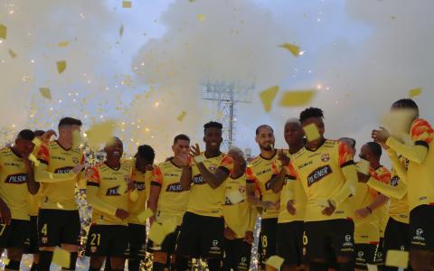 Barcelona SC, cuando presentó su plantilla para este 2024, en la Noche Amarilla celebrada en Quito, el 24 de febrero.