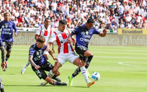 Liga de Quito se enfrentó a Independiente del Valle por la LigaPro, el 9 de noviembre de 2024.