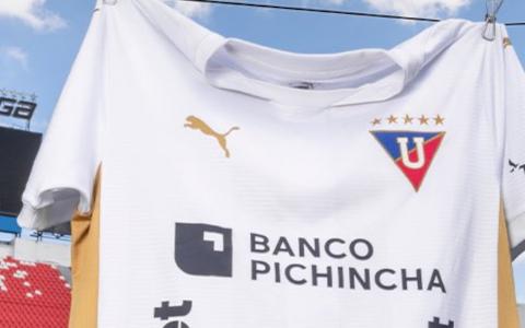 La nueva camiseta de Liga de Quito para la temporada 2025, 21 de diciembre de 2024.