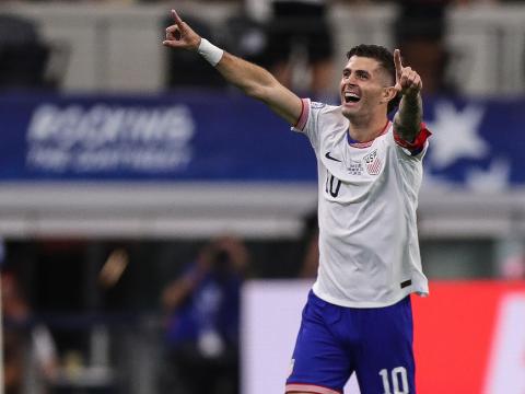 Christian Pulisic, de Estados Unidos, festeja el 1-0 ante Bolivia en su debut en la Copa América, el domingo 23 de junio de 2024.