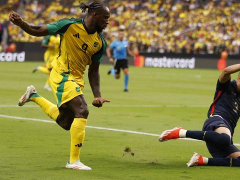 Piero Hincapié, durante el partido de Ecuador ante Jamaica por Copa América, el 26 de junio de 2024.