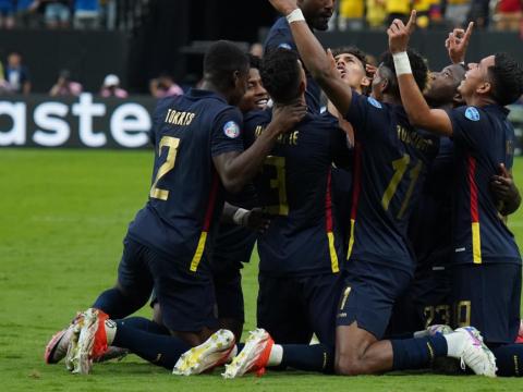 Los jugadores de Ecuador, durante el partido ante Jamaica, el 26 de junio de 2024.