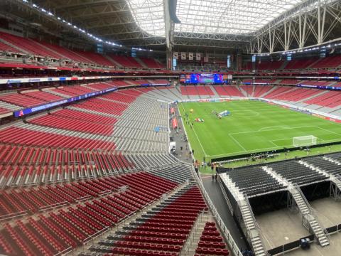 Imagen panorámica del State Farm Stadium donde jugarán Ecuador y México, el 30 de junio de 2024.